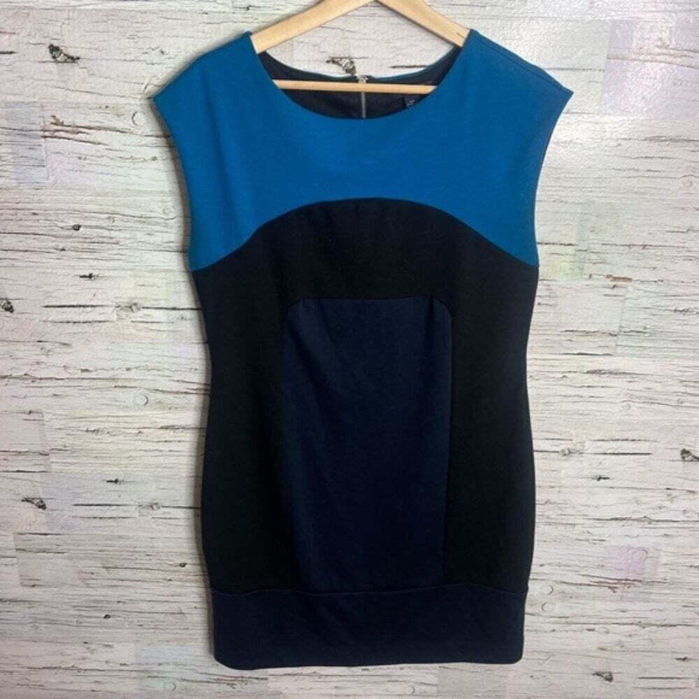 Banana republic black blue color black dress size 10 petite